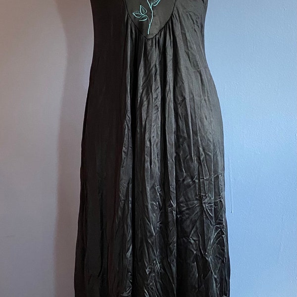 Vintage 1970’s Black Nylon Nightgown Pink Roses Maxi 34-36