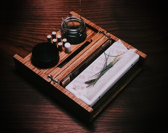 Rolling Leaf | Handgefertigte Eichenholz-Baubox | Stilvoll und praktisch zum Mitnehmen | Stash Box inkl. Rolling Tray, Glas & Gewürzmühle