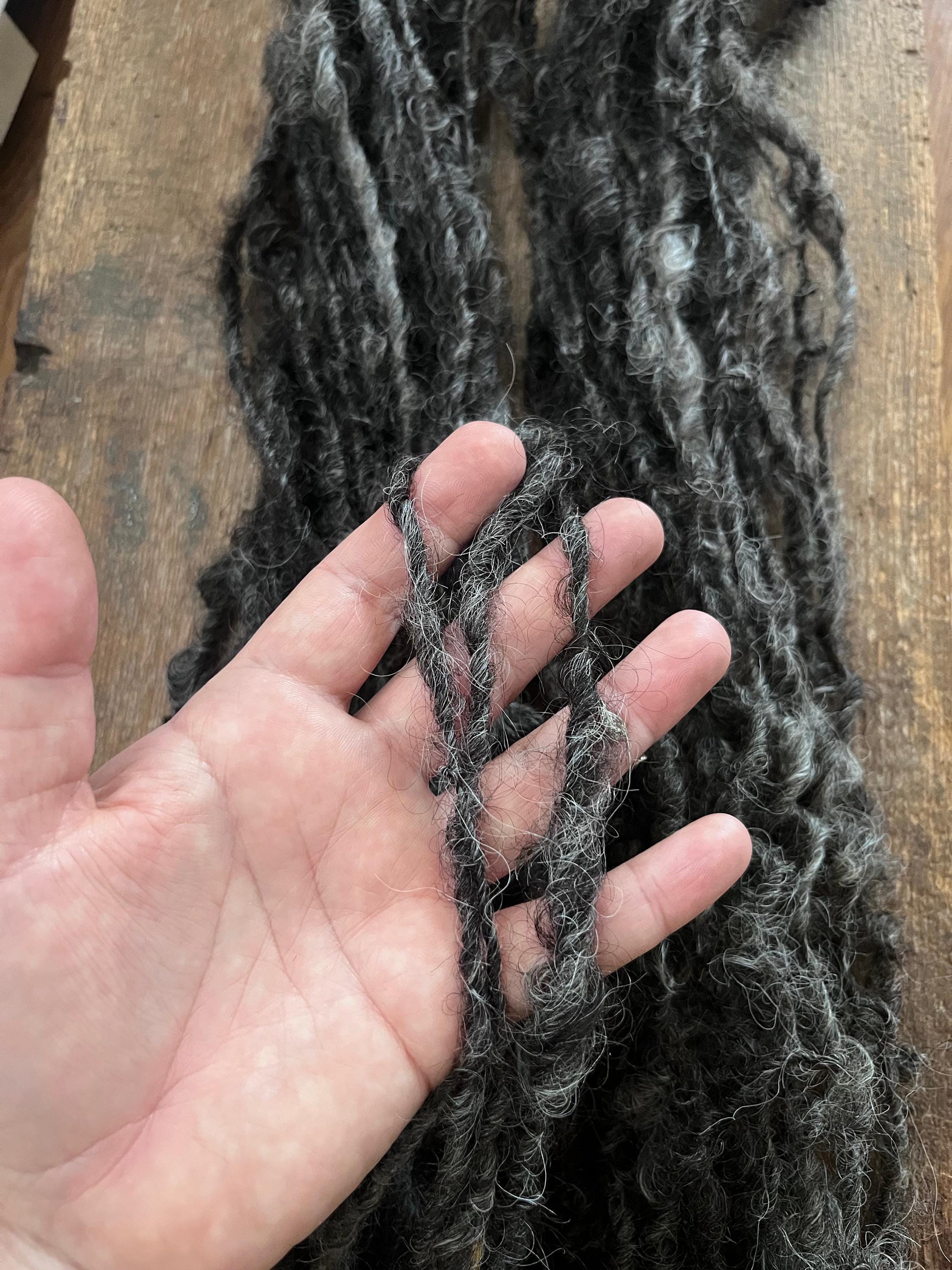 Charcoal grey Lincoln wool yarn, lockspun curly art yarn - Thumbnail 7