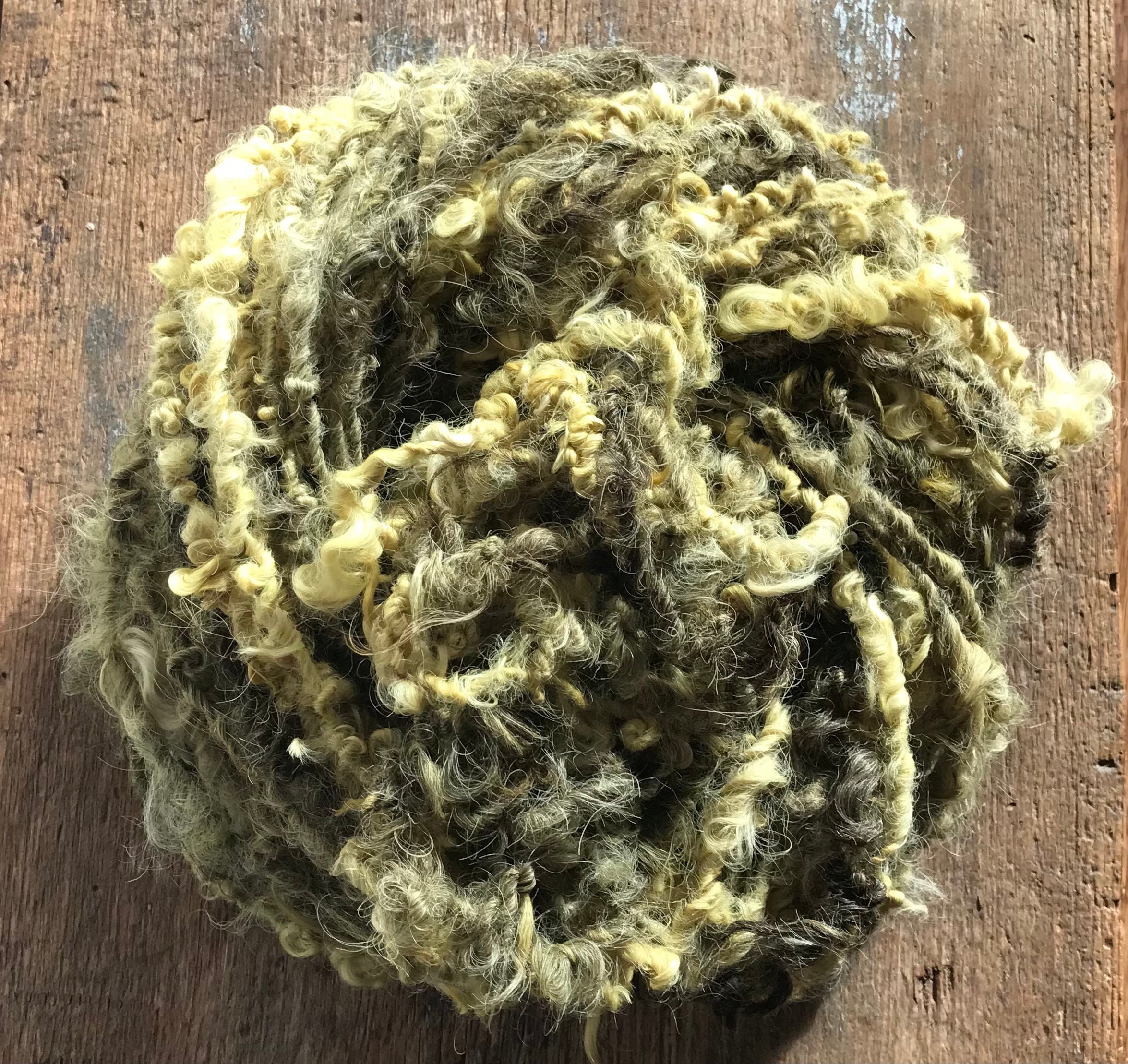 Goldenrod & Grey naturally dyed Lincoln wool locks yarn, 20 yards - Thumbnail 3