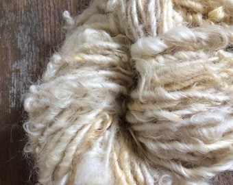 Creamy white Lincoln wool locks yarn, 20 yards