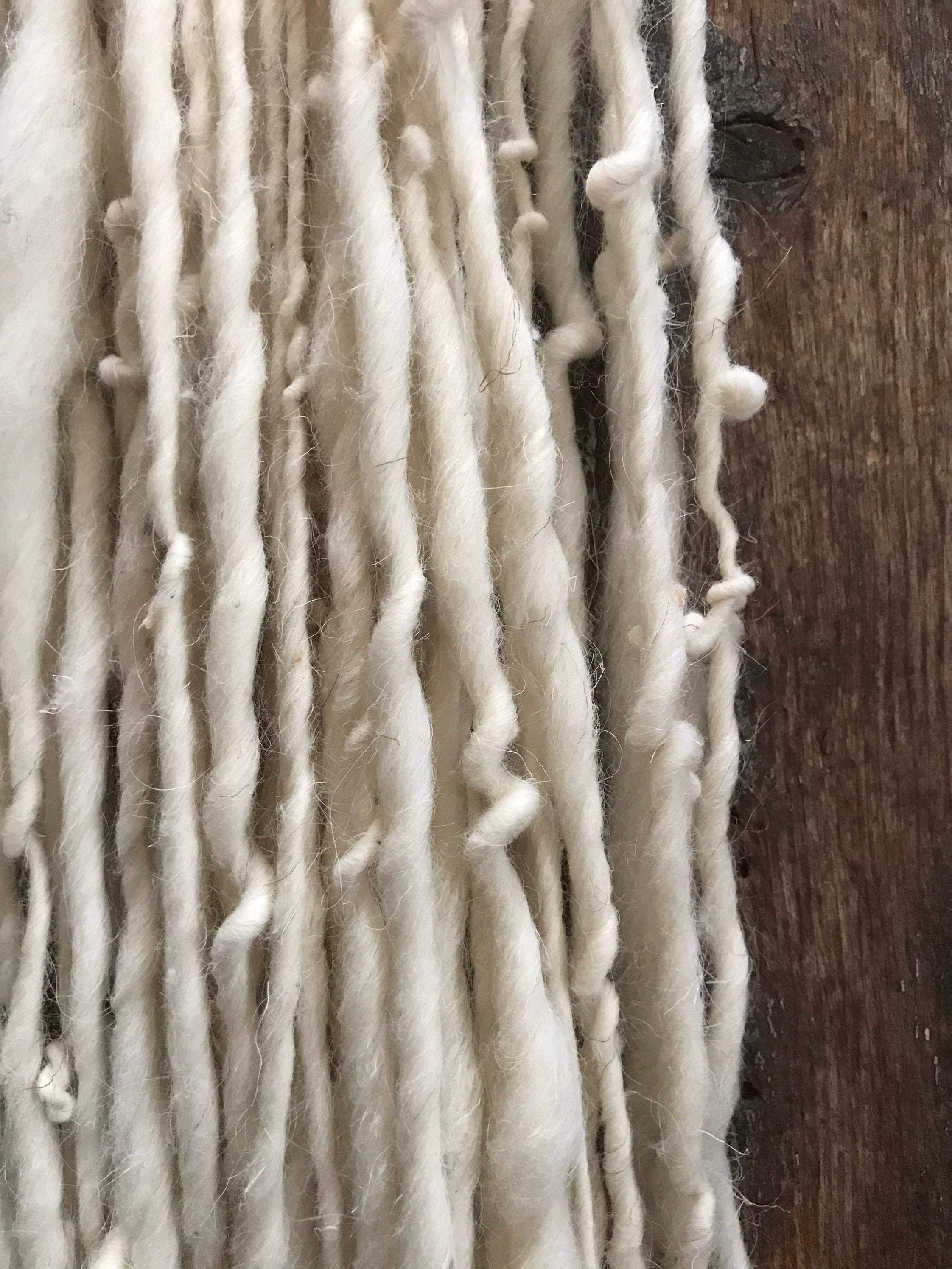 White handspun yarn, 50 yards - Thumbnail 4