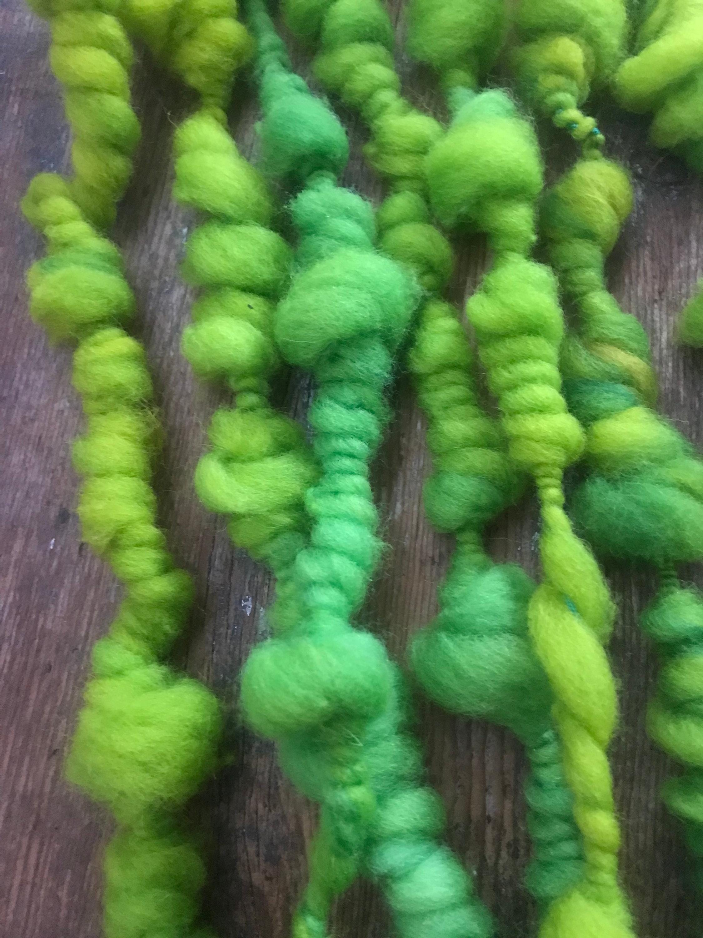 Mellow yellow thick n thin bulky coils, 7 yards - Thumbnail 4