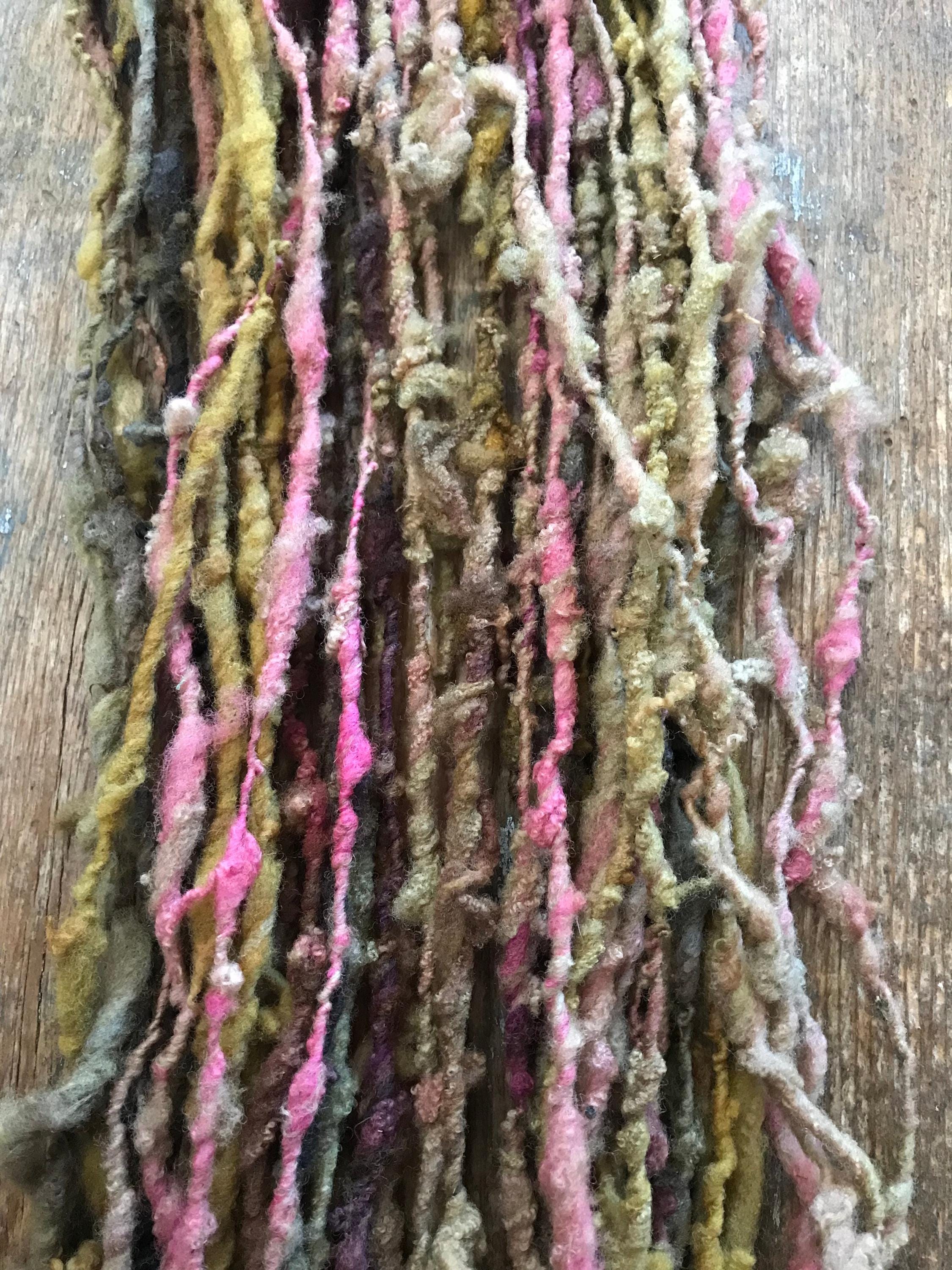 Shilly-shally - 50 yards nubbly handspun southdown wool art yarn - Thumbnail 4