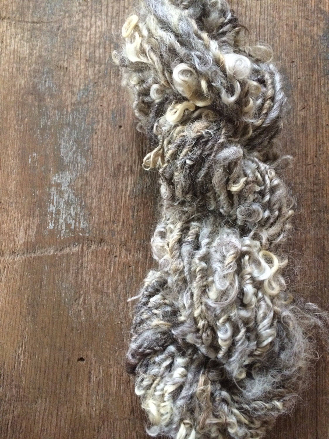 Grey curly yarn, 50 yards - Thumbnail 3