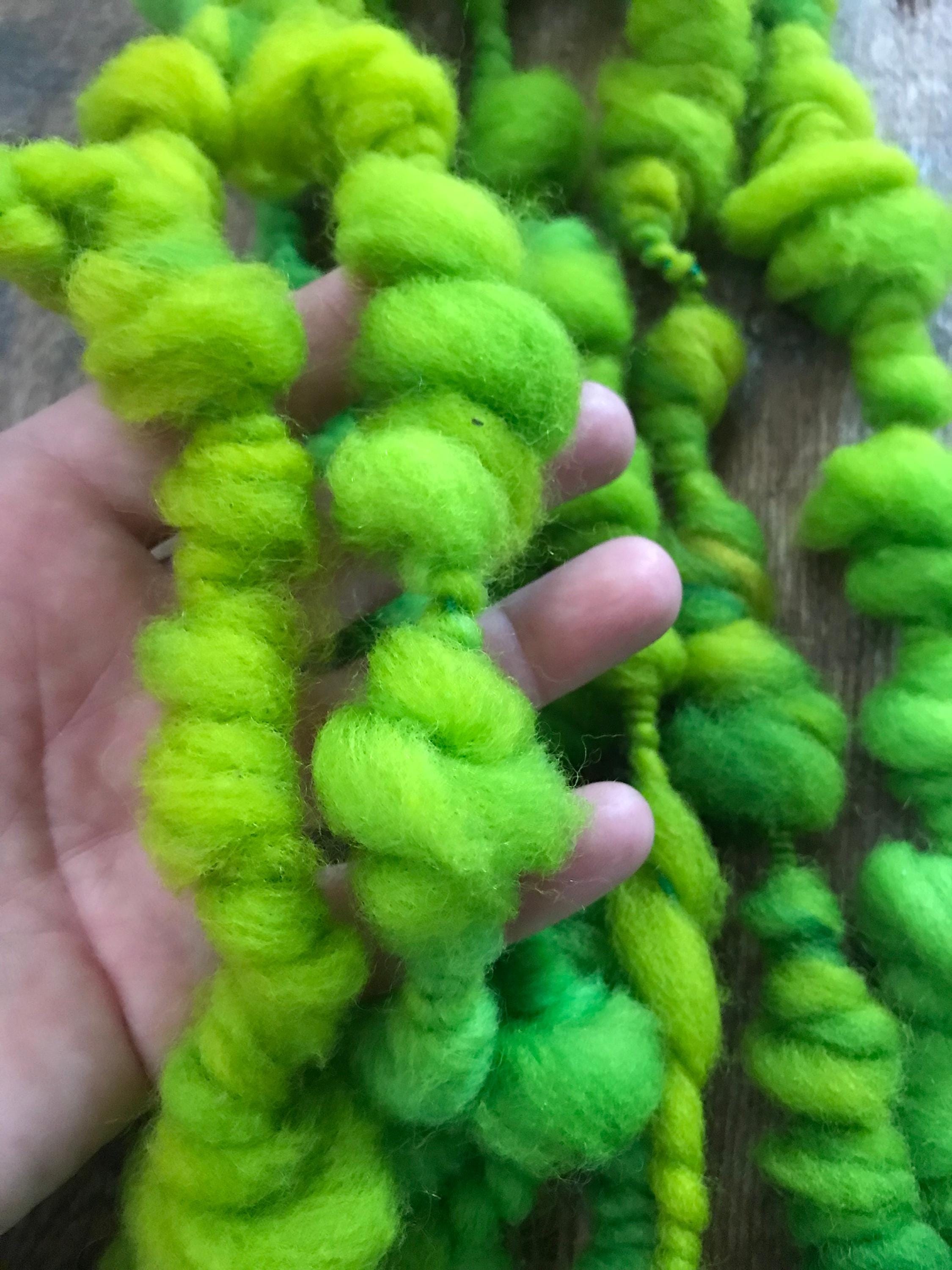 Mellow yellow thick n thin bulky coils, 7 yards - Thumbnail 3