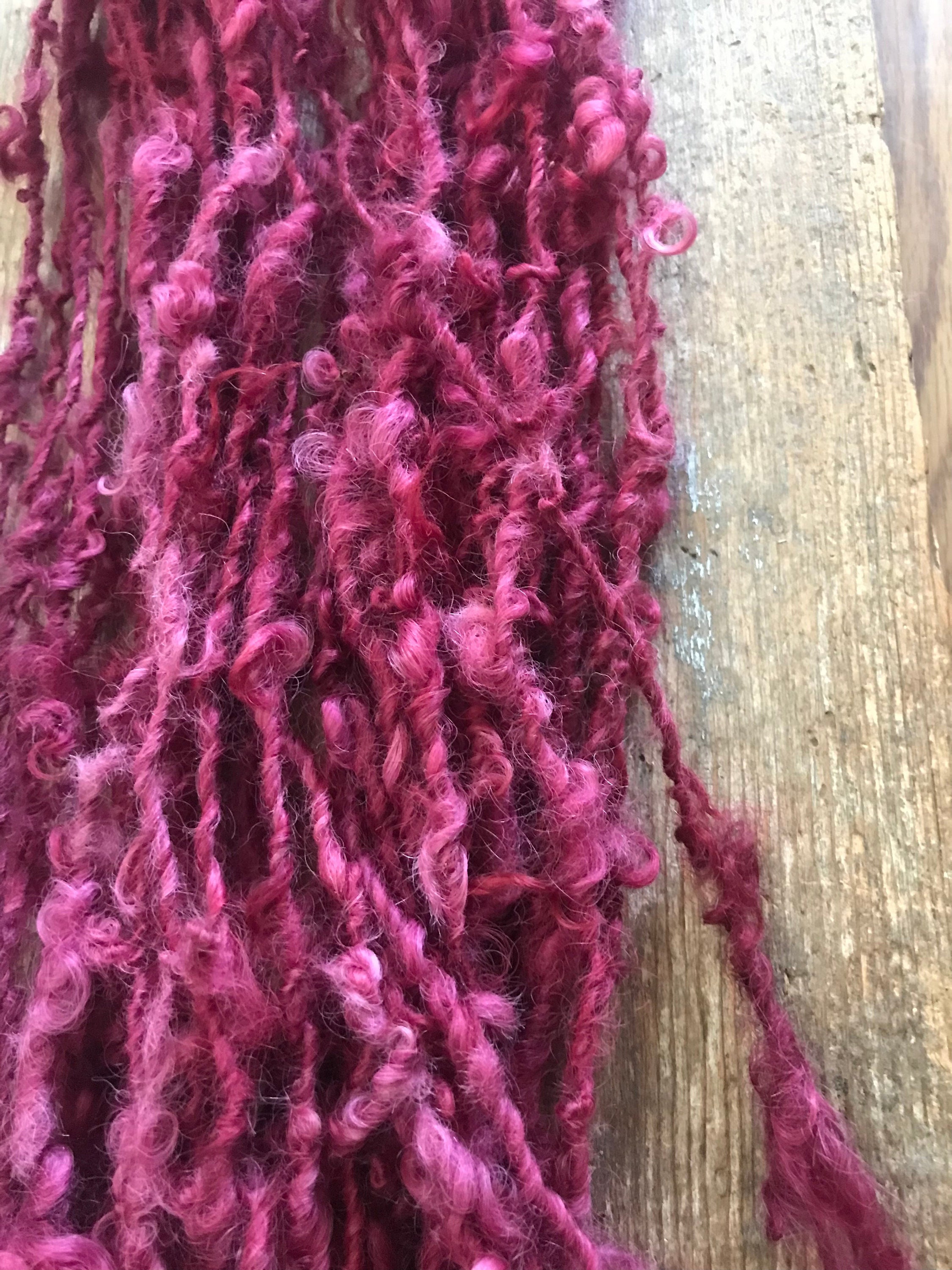 Merrily We Roll Along, burgundy curly 20 yards handspun yarn - Thumbnail 7