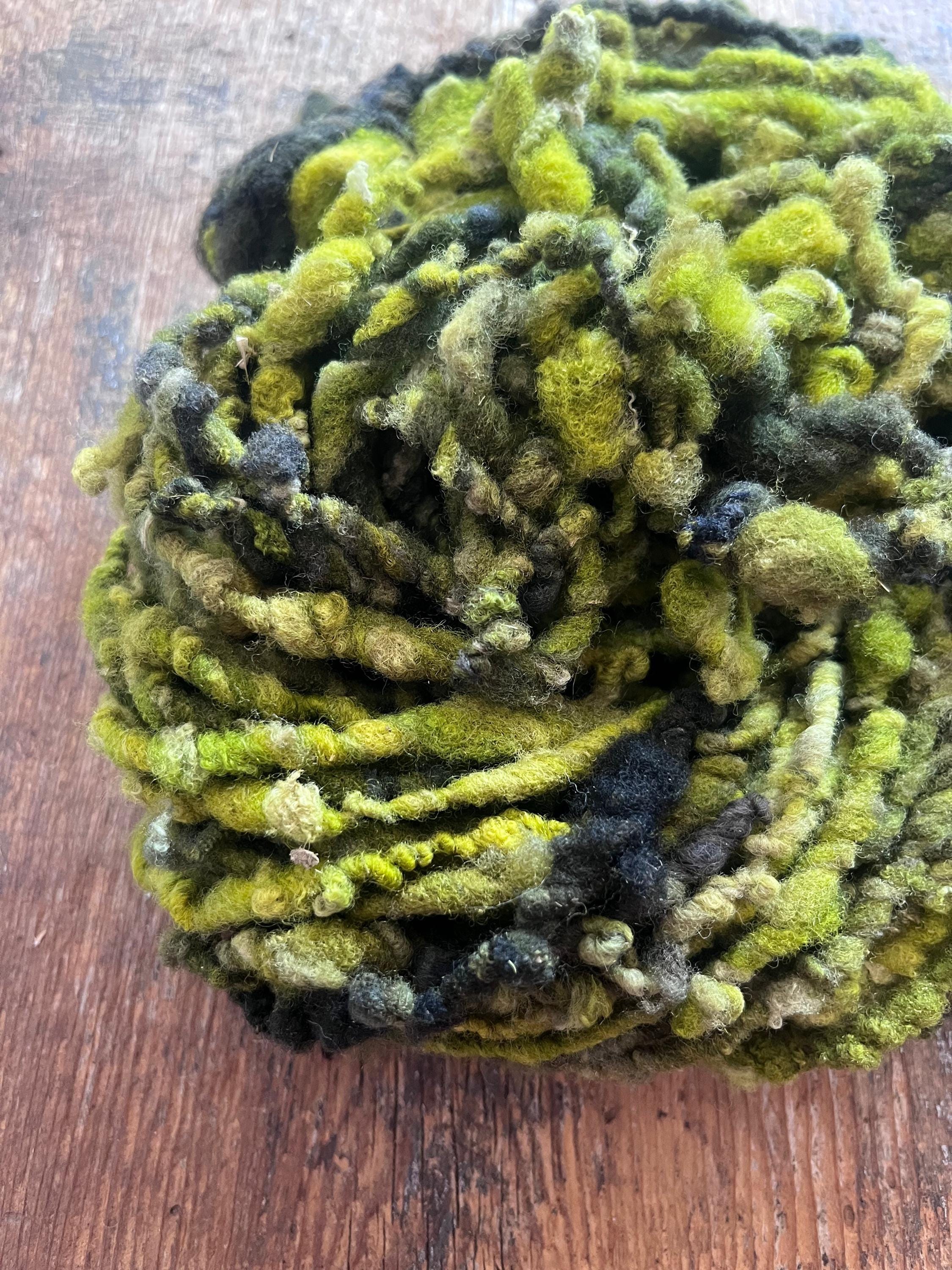 Zen - chartreuse and forest green nubbly handspun southdown wool art yarn - Thumbnail 4