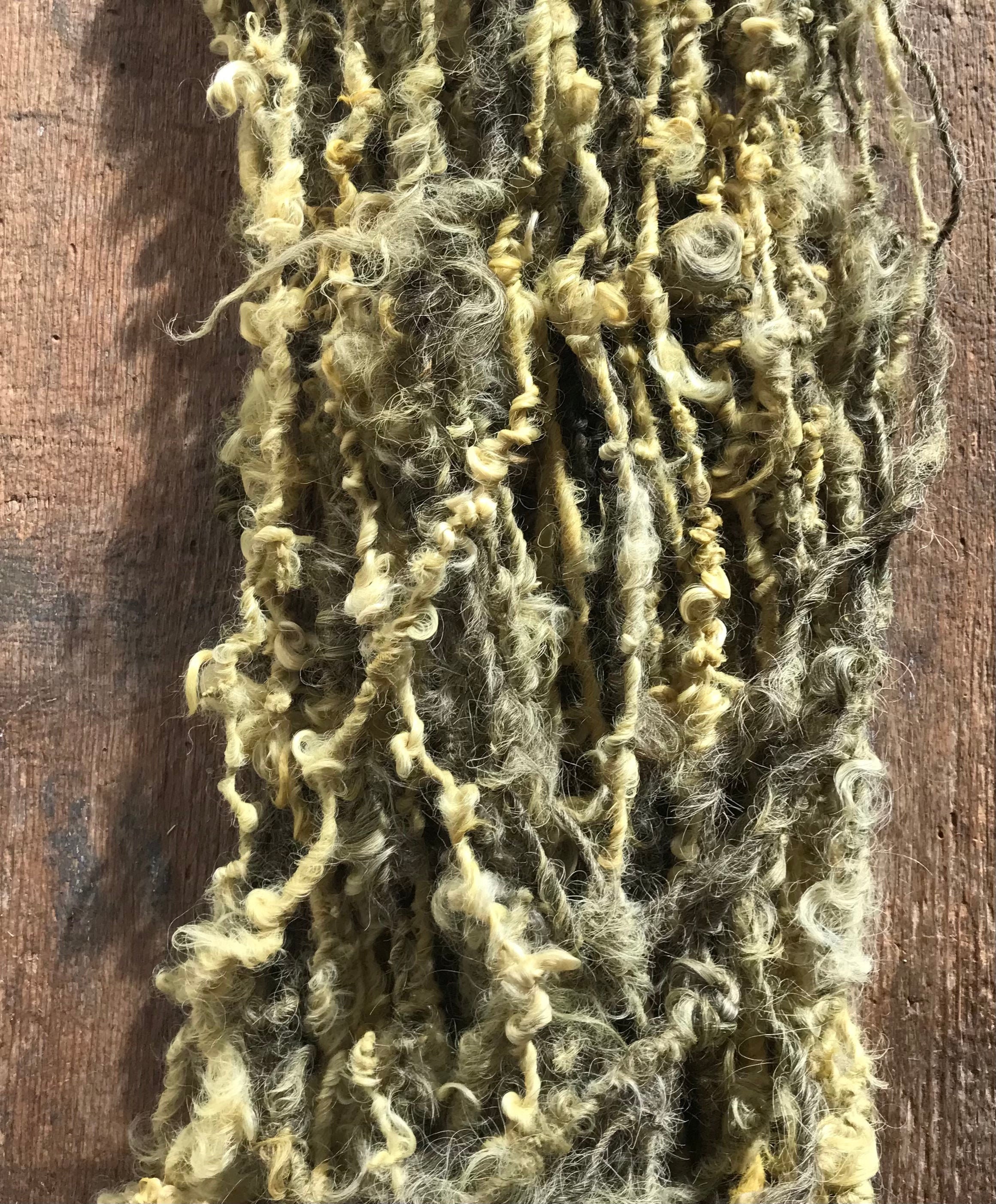 Goldenrod & Grey naturally dyed Lincoln wool locks yarn, 20 yards - Thumbnail 5