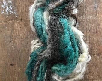 Newgrange, scrappy skein, 26 yards