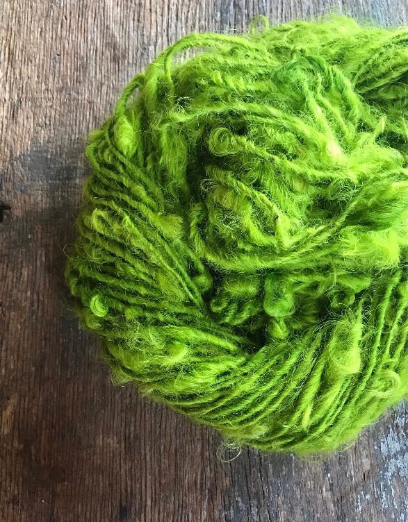 Chartreuse Lincoln wool locks yarn, 50 yards - Thumbnail 5