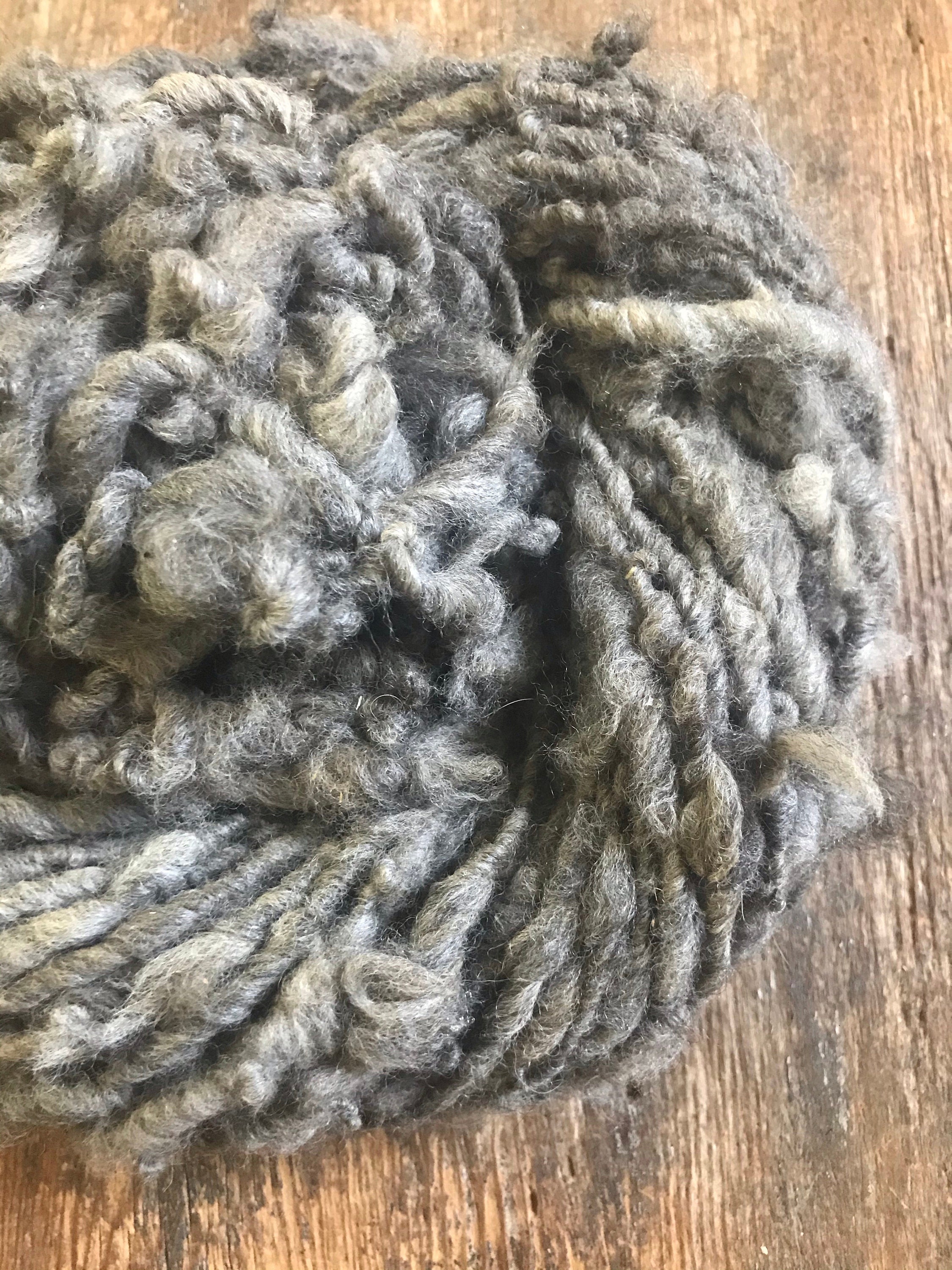 Natural grey alpaca handspun yarn, 50 yards - Thumbnail 4