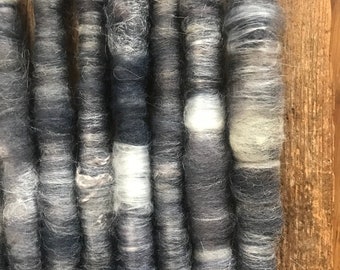 Logwood naturally dyed art rolags spinning fiber