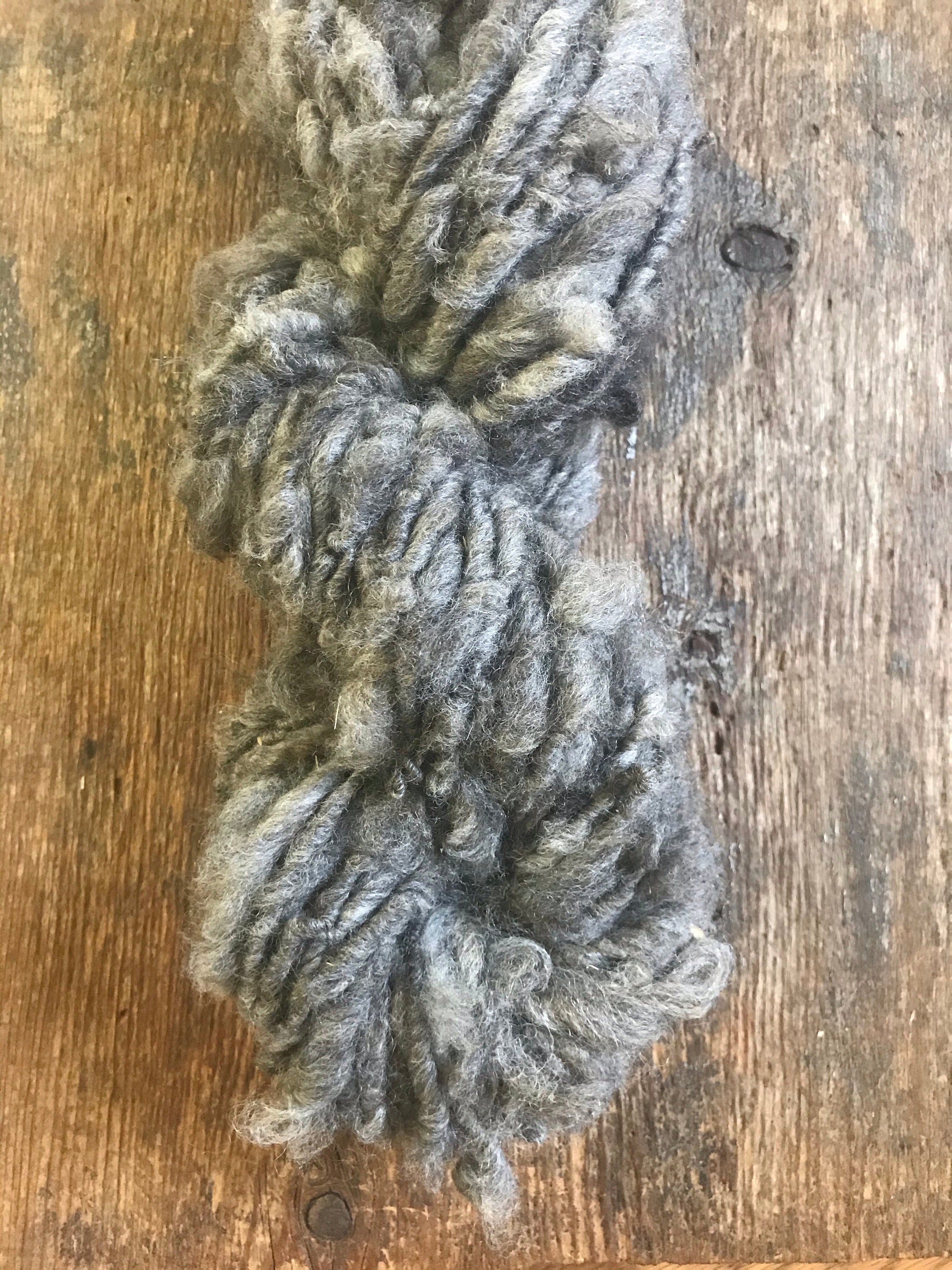 Natural grey alpaca handspun yarn, 50 yards - Thumbnail 3