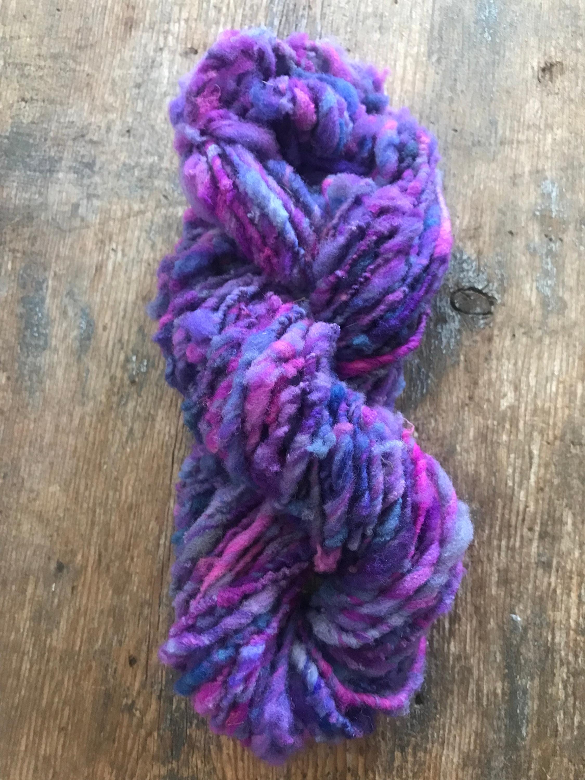 Gobsmacked - 50 yards nubbly handspun southdown wool art yarn - Thumbnail 3