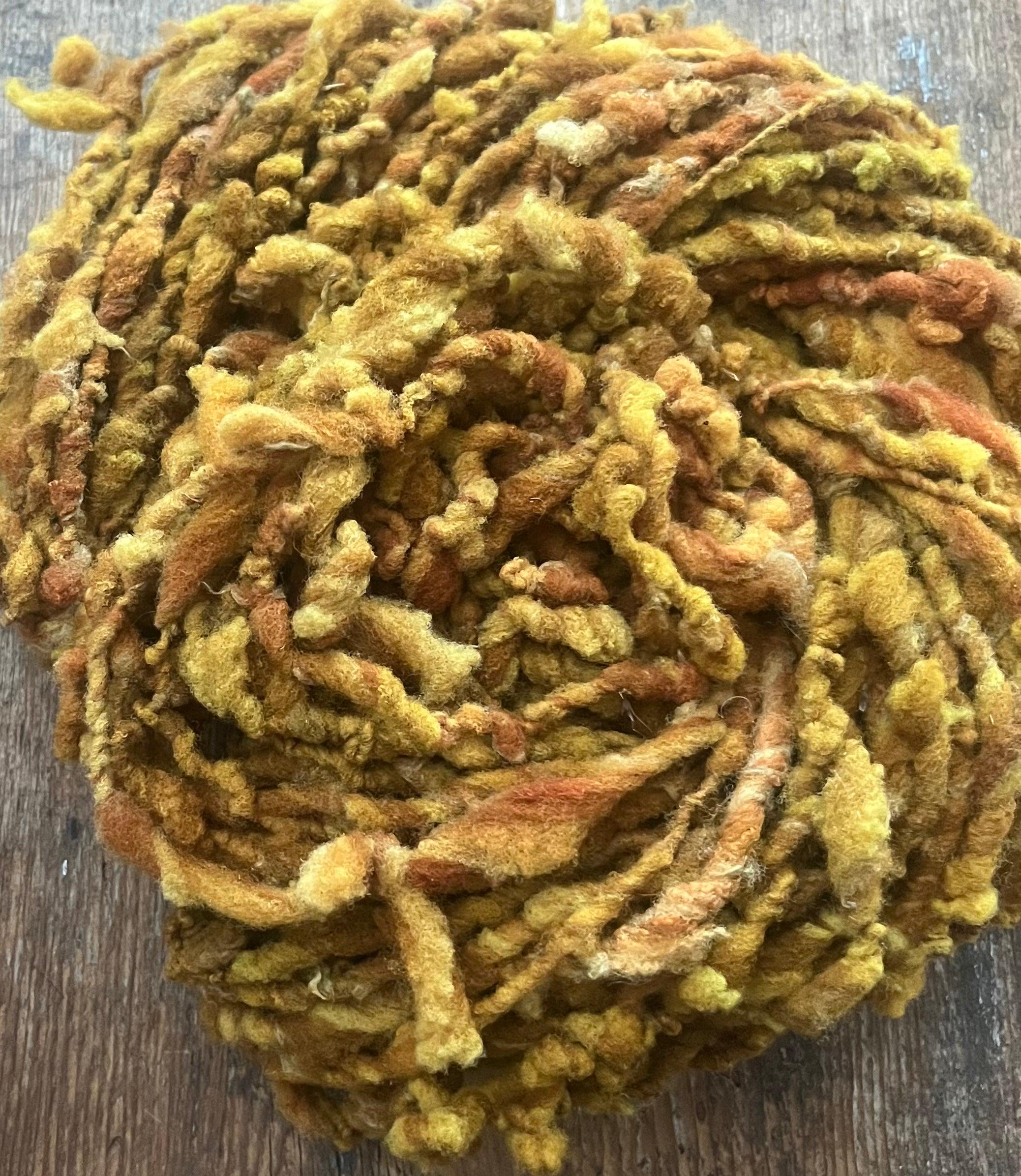 Maize - 50 yards nubbly handspun southdown wool art yarn - Thumbnail 5