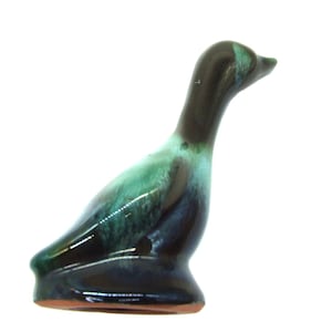 Blue Mountain Pottery Goose: Miniature Drip Glaze BMP Figurine, Canadian Collectible