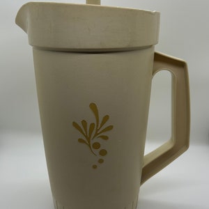 Tupperware Vintage Pitcher - 2 quart Almond and Harvest Gold with Push Button Lid #874-7