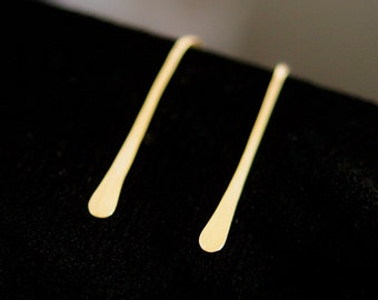 Small Gold Arch Earrings, Hammered Gold earrings, arch earring, gold bar earrings, gold arch earrings, gold arch earring, u earrings