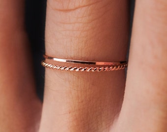 Set di 2 anelli Twist Stacking / Riempito in oro rosa 14K / Sottile o spesso / Delicato, moderno, impilabile, iniziale, amicizia, misura personalizzata