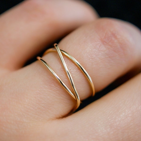 Wraparound Ring, 14K Gold Fill wrap ring, gold filled, wrapped criss cross ring, woven ring, infinity, intertwined, overlapping, texture