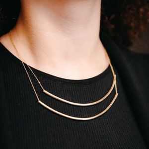 Gold Arc necklace, gold tube necklace, gold necklace, minimalist necklace, gold tube necklace, collar necklace, modern necklace