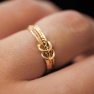 Duo Link Ring, Set of 3 Rings with 2 Links, 14K Gold Fill, fidget, spinning, infinity, hammered, smooth, modern belt ring vintage style