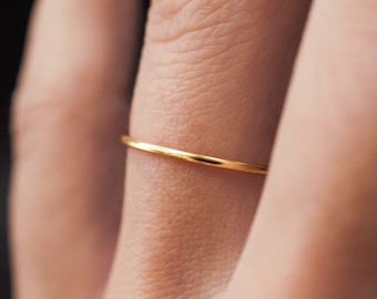 Medium Thickness Gold stacking ring, one or two rings, textured 14k gold fill ring, 14k goldfill stack ring, single gold ring, delicate ring