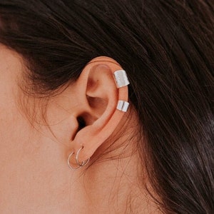 Shield Ear Cuff Earring in Sterling Silver, Hammered, Adjustable, Cartilage Earring, No Piercing, Single Cuff, Hammered or Smooth, sterling
