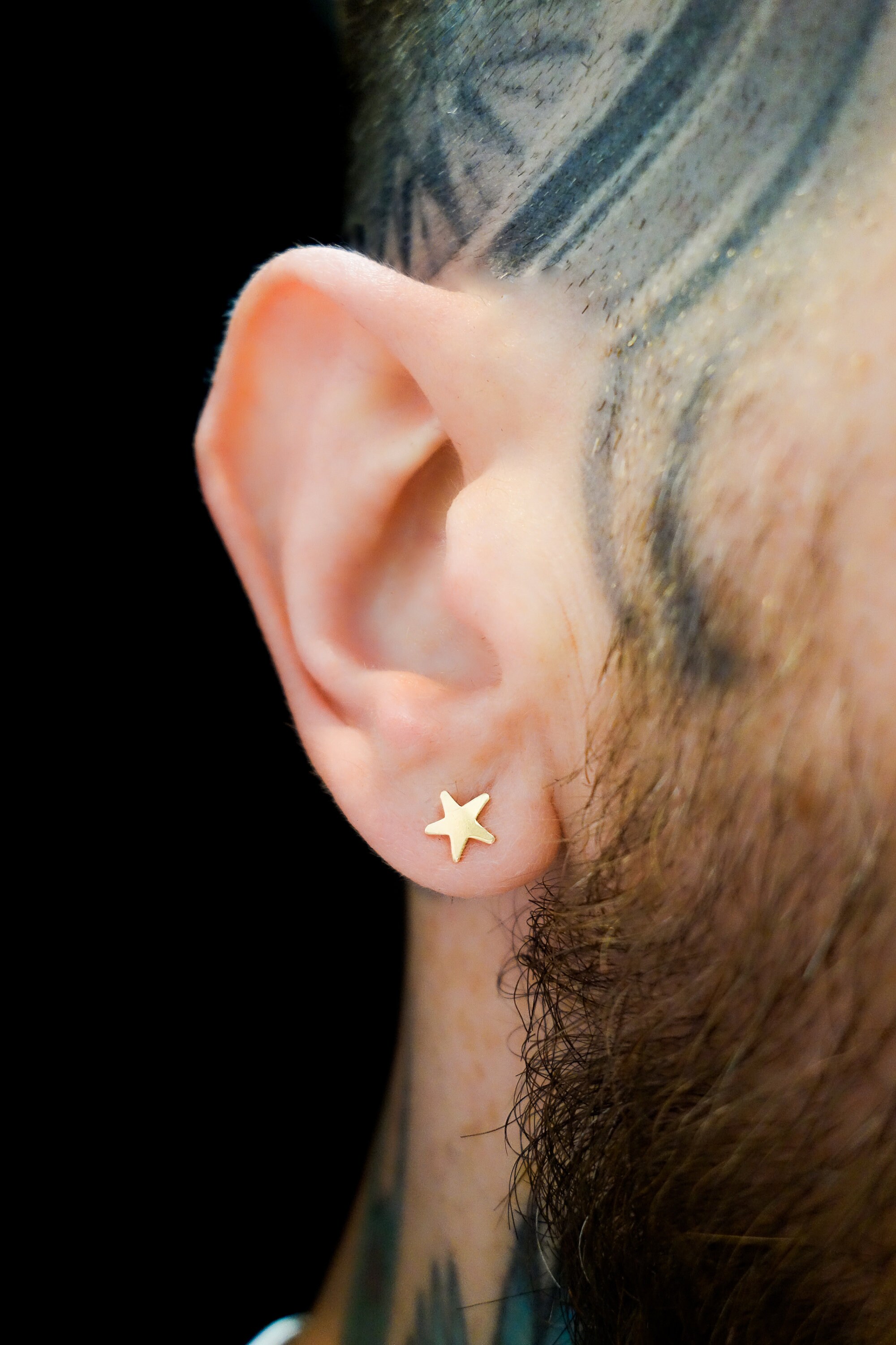 14K ゴールド スタッドピアス 星形 14Kゴールドフィルドのスタースタッドピアス、小さな、ギフト
