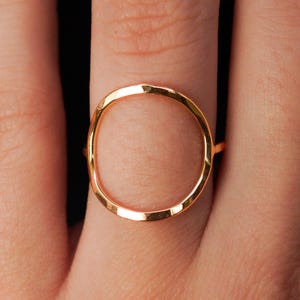 Circle Ring | 14K Gold Fill | Smooth or Hammered | Custom Sizing | Gift For Wife | Geometric | Thumb | Minimalist | Filled | 1.5mm