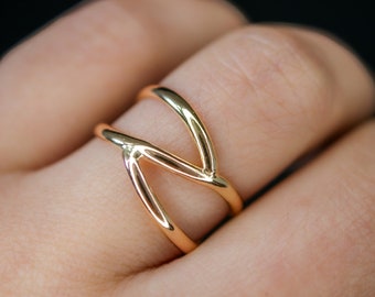 Branch Ring in 14K Gold Fill, smooth gold stacking ring, wrapped criss cross ring, woven design, infinity, intertwined, modern minimal ring