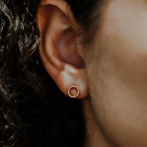 Open Circle Stud earrings | Gold, Rose or Silver | Regular | circle, simple, minimalist, small studs, gold filled, dainty, gift for her