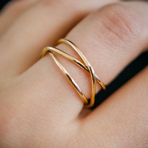 Wickelring, 14K Gold Fill Wickelring, gold filled, gewickelter Criss Cross Ring, gewebter Ring, Unendlichkeit, verflochten, überlappend, Textur Bild 9