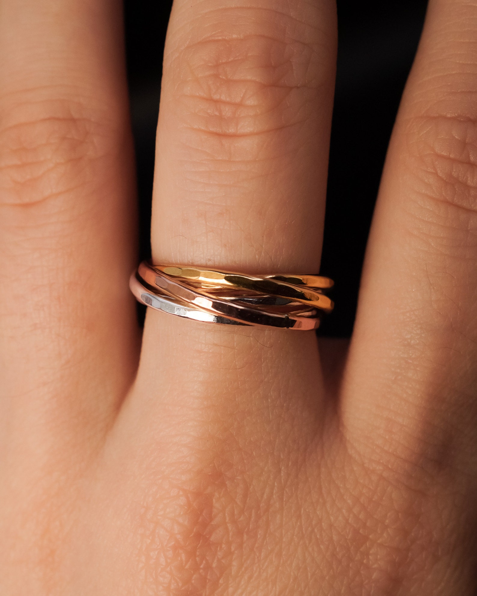 Thin Interlocking Rings, Set of 5 in Mixed Metal, Rose Gold, Gold ...
