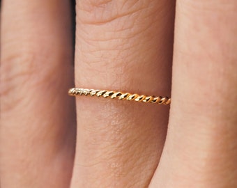 Twist Ring in Gold Fill, Thick or Thin, gold stack ring, gold twisted ring, twist stack ring, stack ring, Rope Ring, Unisex, Texture, Womens