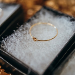Friendship Set of 2 Closed Knot Rings, Gold, Rose Gold, Silver, Friends ...