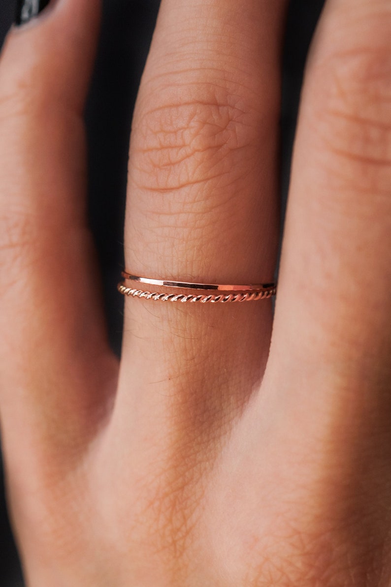 Thin Twist Stacking Set of 2 Rings in 14K Rose Gold fill, rose gold stack, stackable ring, rose gold ring set, delicate ring, set of 2 Ultra Thin