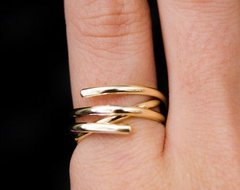 Open Spiral Ring in 14K Gold Fill or silver, wrapped criss cross ring, woven ring, infinity, intertwined, overlapping, organic shape, unisex