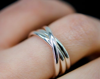 Overlap Ring in Sterling Silver, smooth, bold, unisex, wraparound, thick band, infinity ring, texture, gift, stacked ring, layered, 925