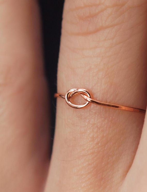 Tiny knot ring clearance