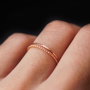Thin Twist Stacking Set of 2 Rings in 14K Rose Gold fill, rose gold stack, stackable ring, rose gold ring set, delicate ring, set of 2 image 3