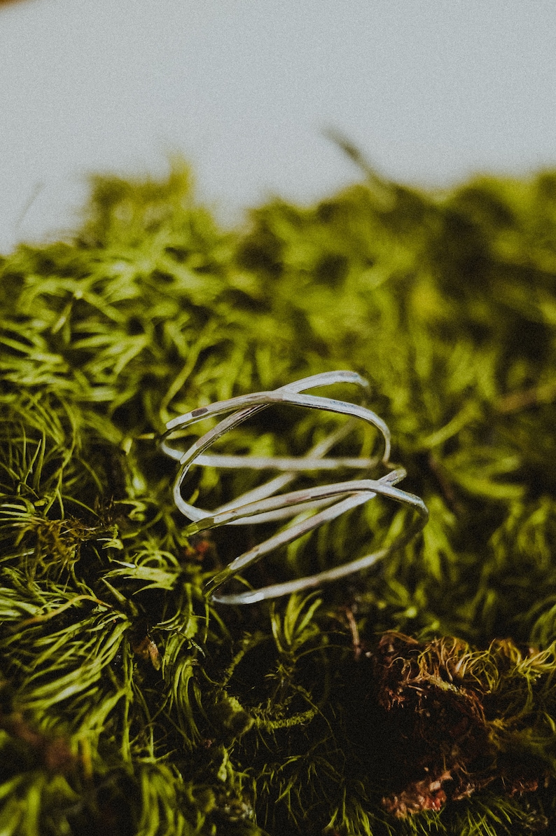 Large Wraparound ring, in 925 Sterling Silver, wrapped criss cross ring, woven ring, infinity, intertwined, overlapping, statement ring image 3