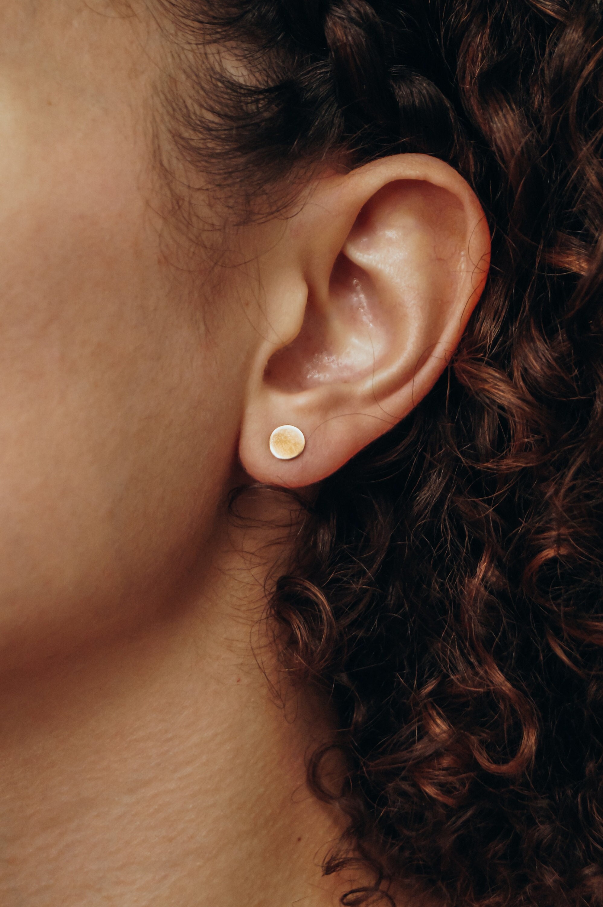 Women's Textured Circular Stud Earrings