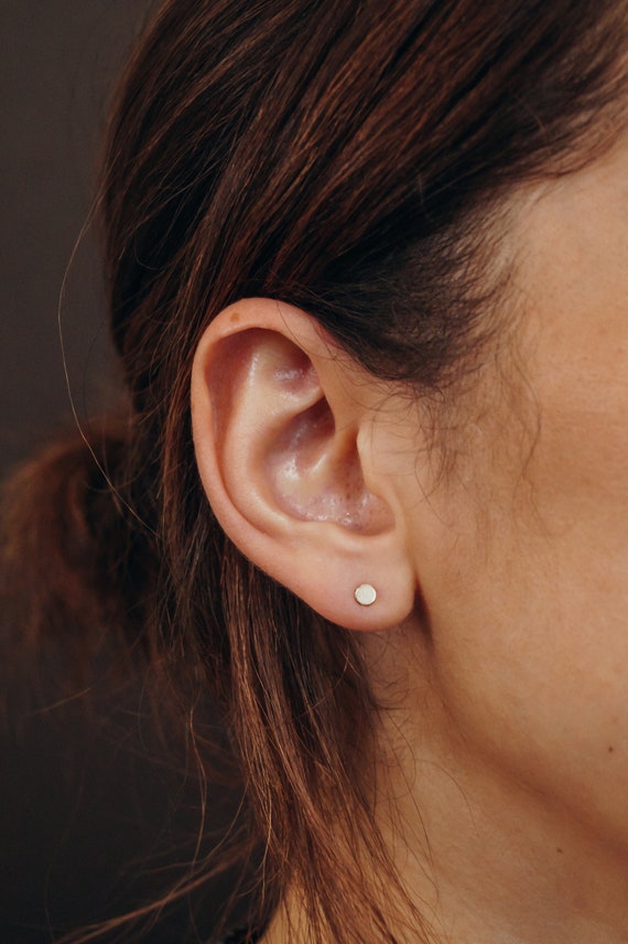 Brushed Circle Dot Stud Earrings – Grayling