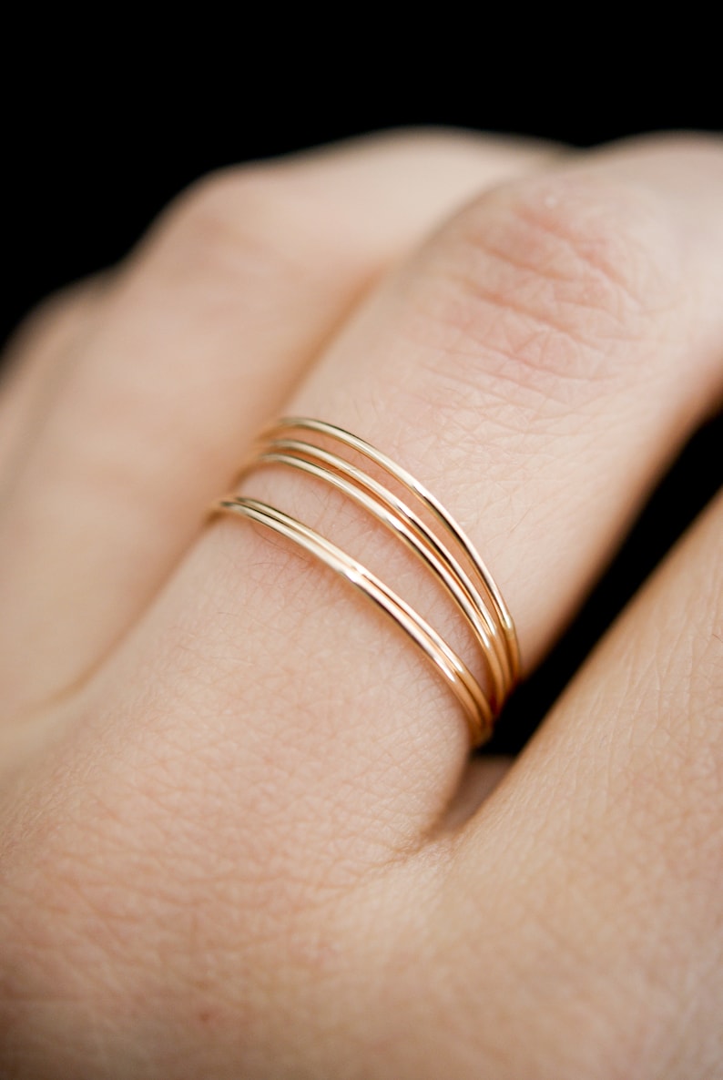 Ultra Thin Gold Filled stacking rings set of 5, 14K gold fill stacking rings, skinny stacking ring, hammered gold ring, set of 5, delicate Smooth