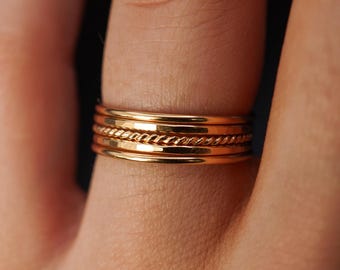 The Classic Twist Set of 5 | 14K Gold Fill | pack of rings, rope ring, Medium Thick stacking ring, everyday, minimalist, dainty, simple