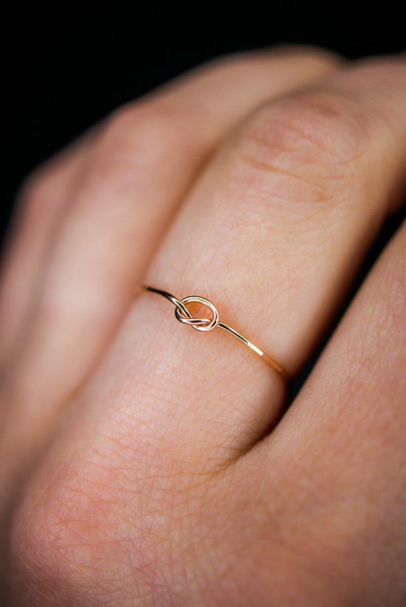 6718円 【お買い得！】 Classic ジュエリー 指輪 Sterling Silver Small Knot Ring Size 4