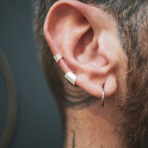 Set of 2 Smooth Shield Ear Cuffs in 14K Gold Fill or 14K Rose Gold Fill, Adjustable, Cartilage, No Piercing, Faux Earring, Painless