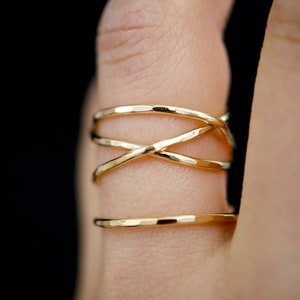 Large Gold Wrap ring, 14K Gold Fill wraparound, gold fill wrapped criss cross, woven ring, infinity, intertwined, overlapping, texture image 6